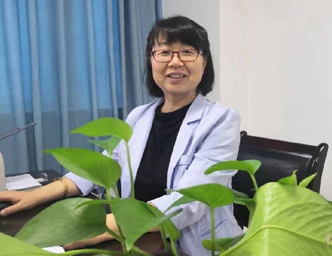 a教学名师-教心学院-沈明泓2.jpg