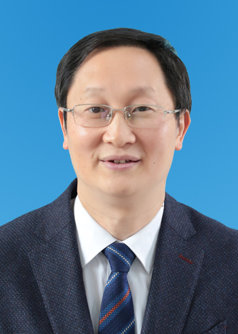 a教学名师-自信学院-熊兴中1.jpg