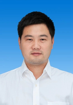 王琦标照片.jpg 王琦标照片.jpg