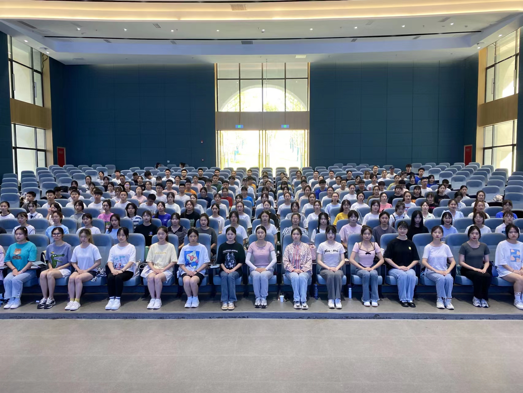 0a1855472d1753345b0b78a71177a4c.jpg 0a1855472d1753345b0b78a71177a4c.jpg