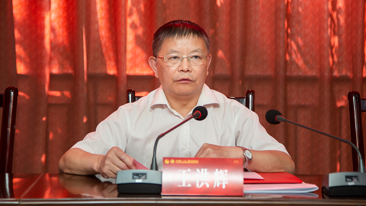 XCB_6649.jpg XCB_6649.jpg