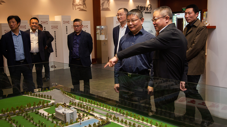 XCB_2854.jpg XCB_2854.jpg