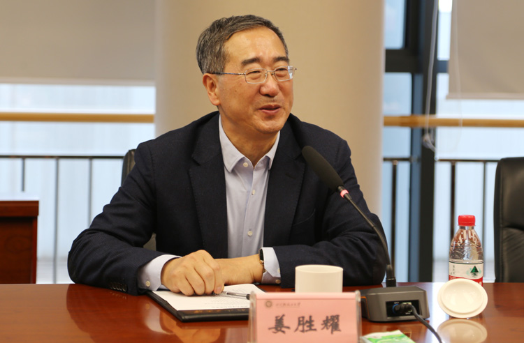 IMG_5975.JPG IMG_5975.JPG