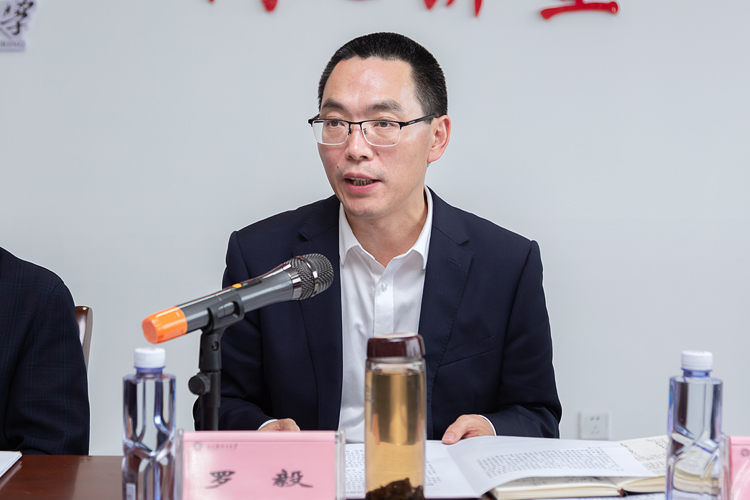 XCB_0508.jpg XCB_0508.jpg