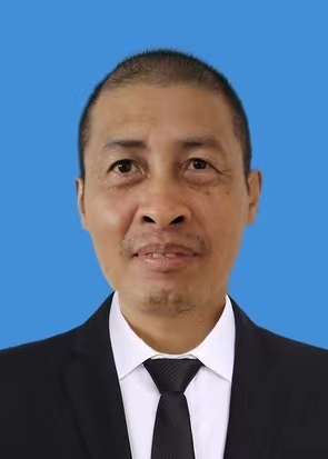 贺平.jpg 贺平.jpg