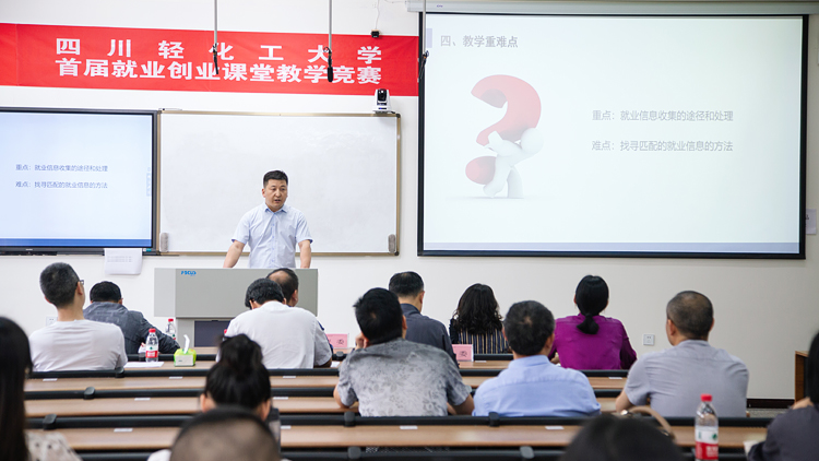 XCB_9996.jpg XCB_9996.jpg