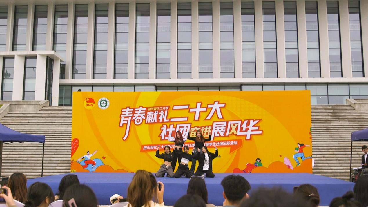 09e290ac2524110f0def28b09fa63168.jpg 09e290ac2524110f0def28b09fa63168.jpg