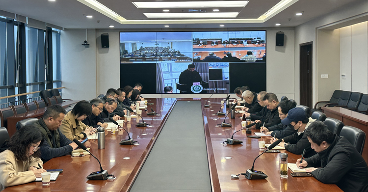 照片4.jpg 照片4.jpg