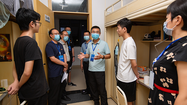 XCB_8374.jpg XCB_8374.jpg