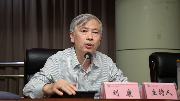 XCB_9927.jpg XCB_9927.jpg