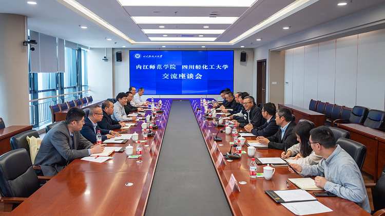 ZYX_6625.jpg ZYX_6625.jpg