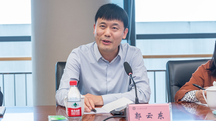 ZYX_6636.jpg ZYX_6636.jpg