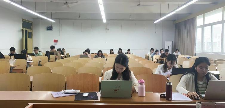 教学大赛学生备课.png