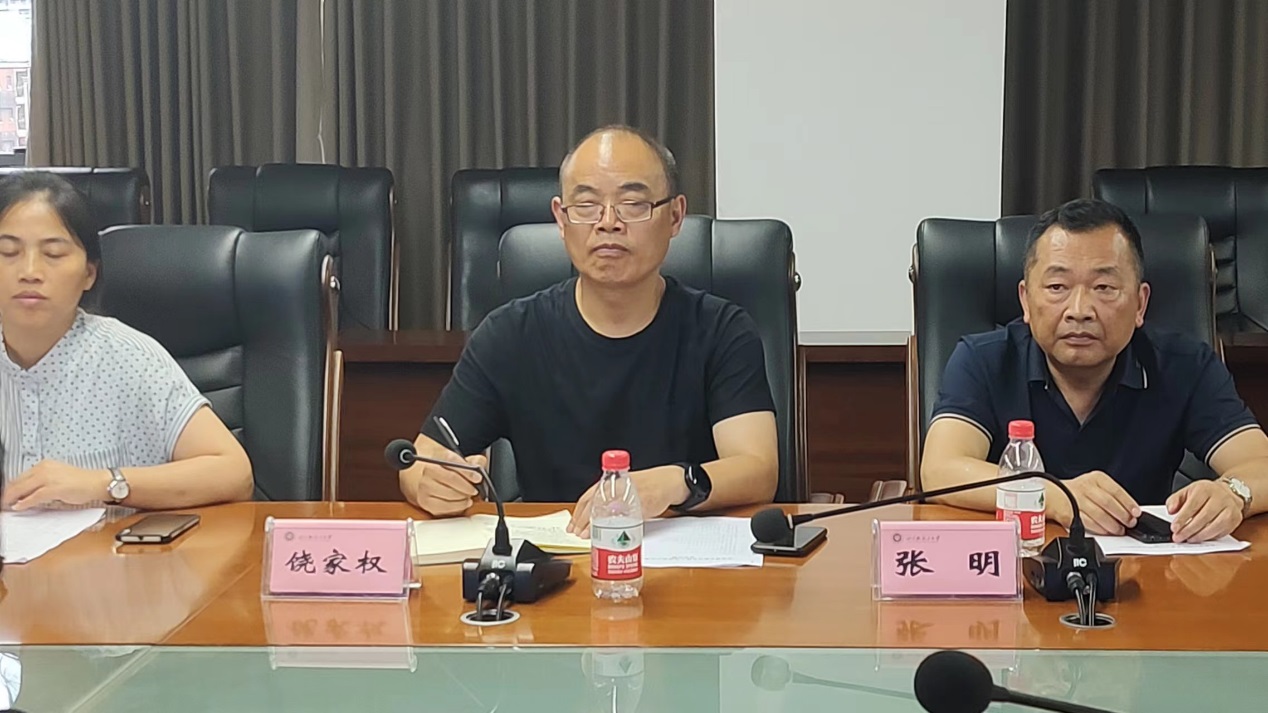 生工学院-舍得酒业股份有限公司莅校考察调研2.jpg