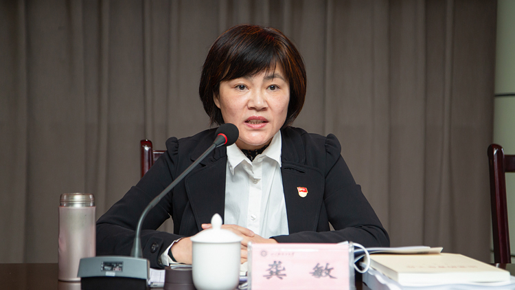 XCB_1212.jpg XCB_1212.jpg