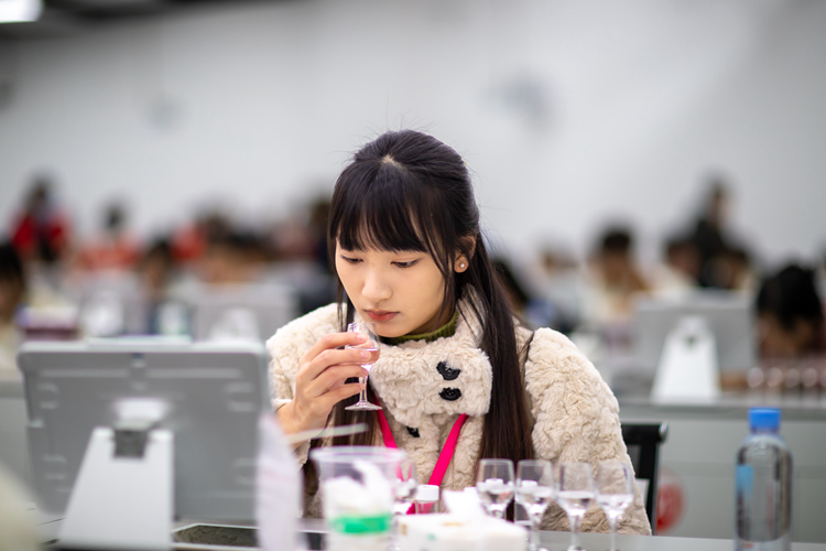 IMG_0196.jpg IMG_0196.jpg