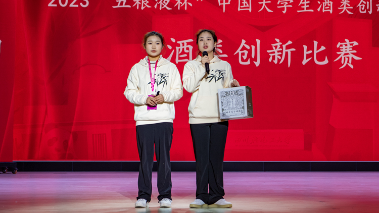 DSCF8827.jpg DSCF8827.jpg