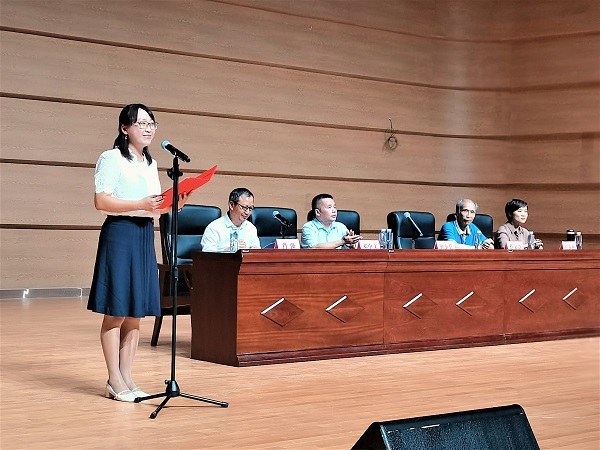 法学院新生典礼张林鑫摄（1）.jpg