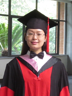 博士毕业照片&nbsp;(2).JPG