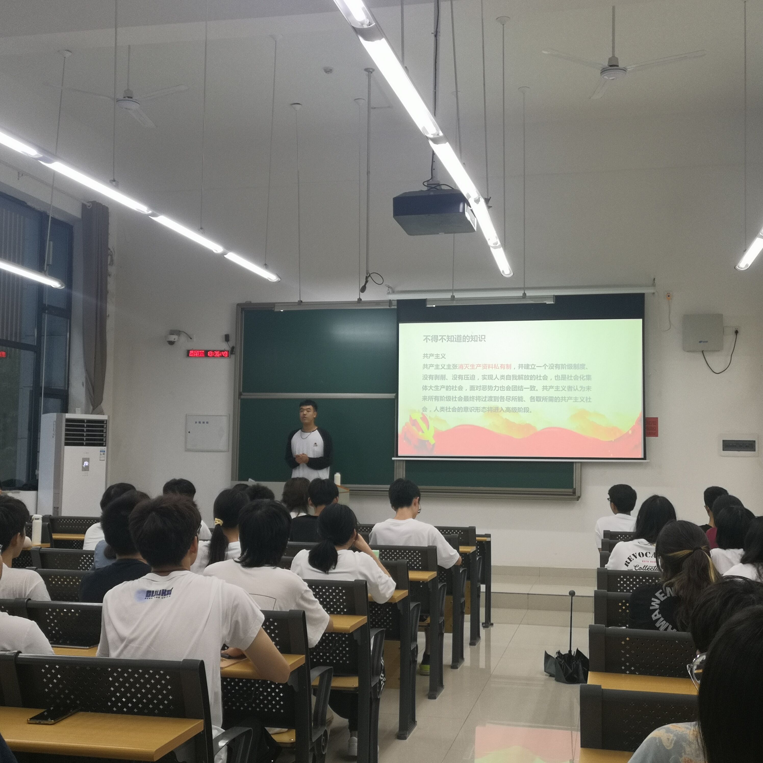 照片1.jpg 照片1.jpg