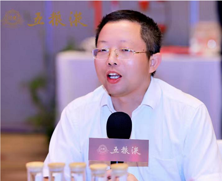 发表 (2).png