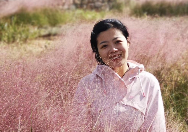 徐文婷.jpg 徐文婷.jpg