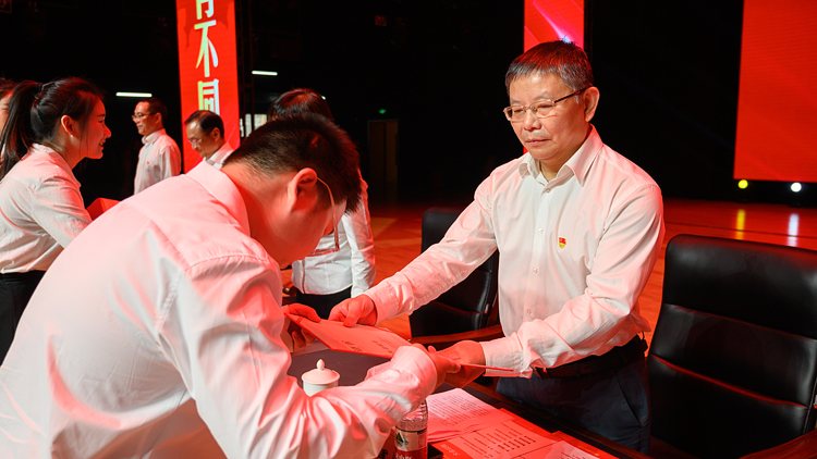 YAM_0220.jpg YAM_0220.jpg