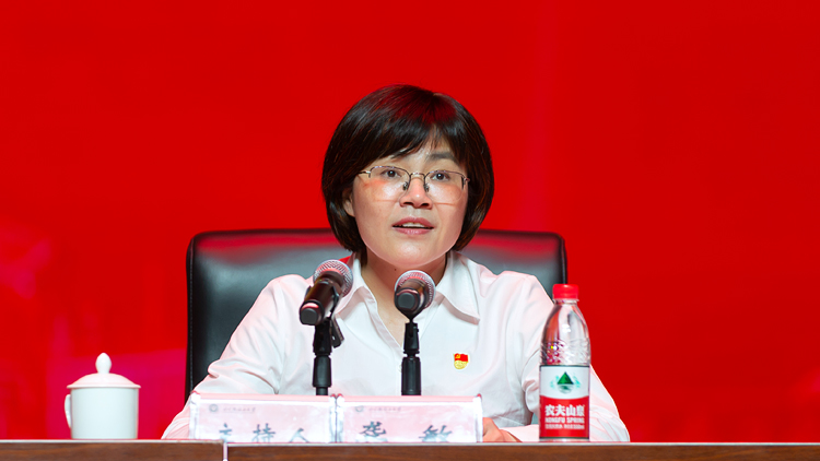 XCB_9012.jpg XCB_9012.jpg