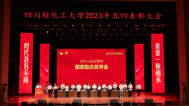 ZYX_6049.jpg ZYX_6049.jpg