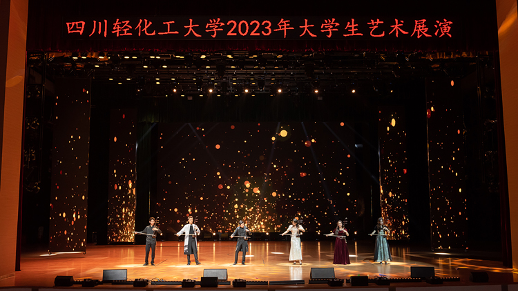 ZYX_6279.jpg ZYX_6279.jpg