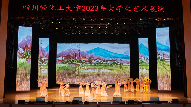 ZYX_6559.jpg ZYX_6559.jpg