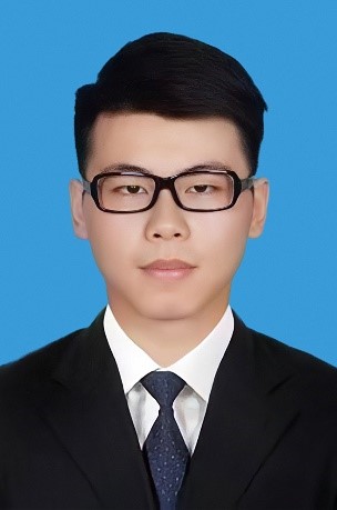 陈柯宇.jpg