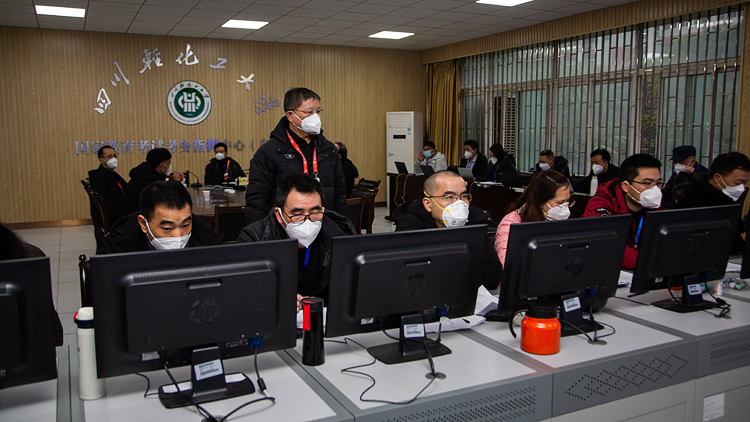 XCB_9540.jpg XCB_9540.jpg