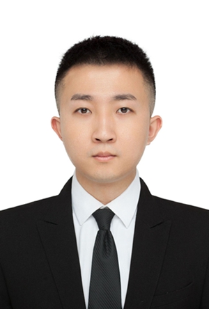 钟于.jpg 钟于.jpg